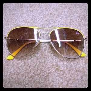 Betsey Johnson yellow aviators